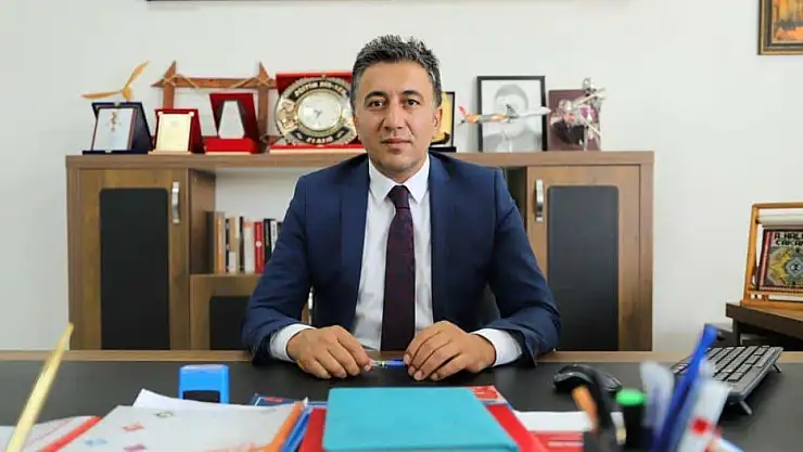 Ağrı İl Milli Eğitim Müdürü Abdulhaluk Çakan Oldu