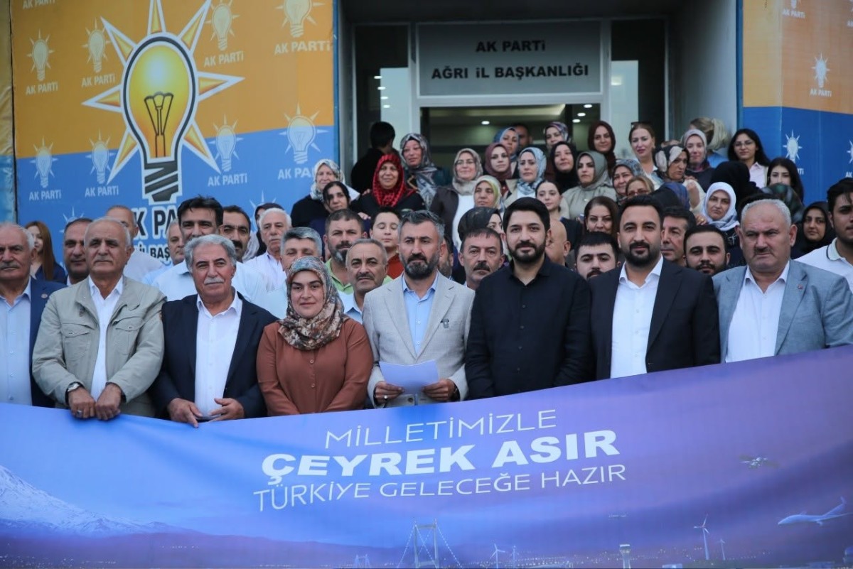 İlhami Yıldız: “Milletimizle Çeyrek Asır, Türkiye Geleceğe Hazır”